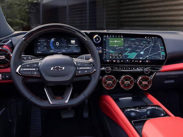 Gemini thay CarPlay và cuộc đặt cược lớn của GM vào AI